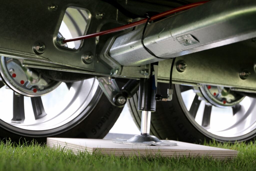 KABE helautomatiskt stödbensnivåsystem