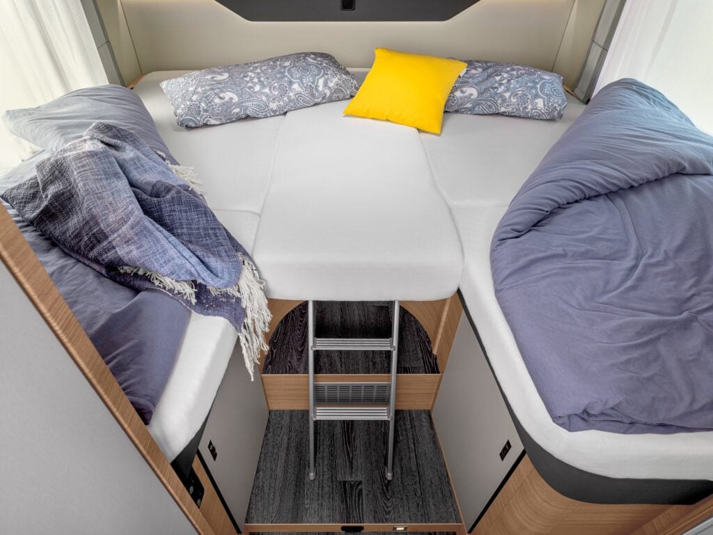 Knaus Live I 900 LEG, sängarna