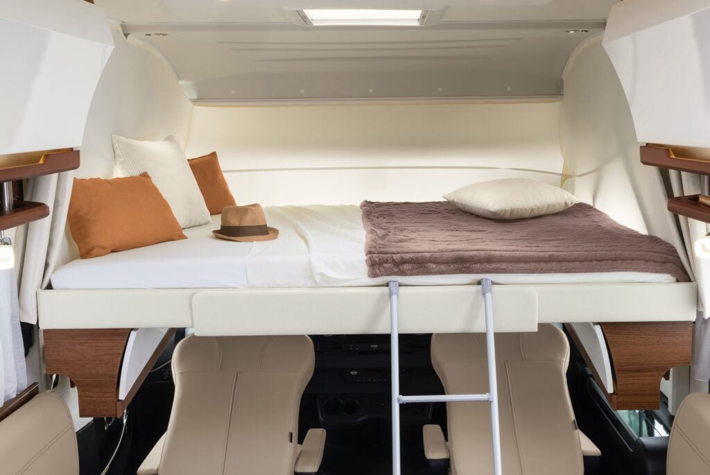 Rapido i166M, taksäng