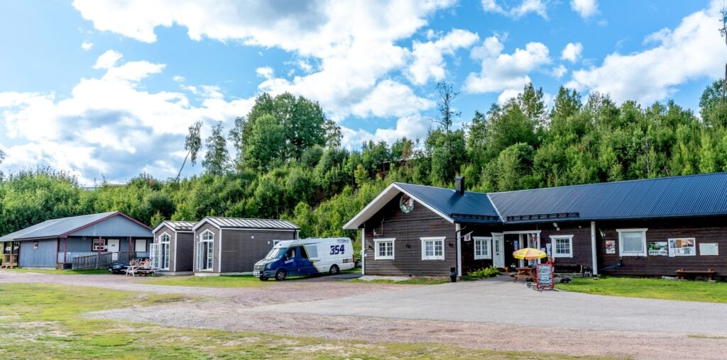 Lillhärdals camping, reception och servicehus