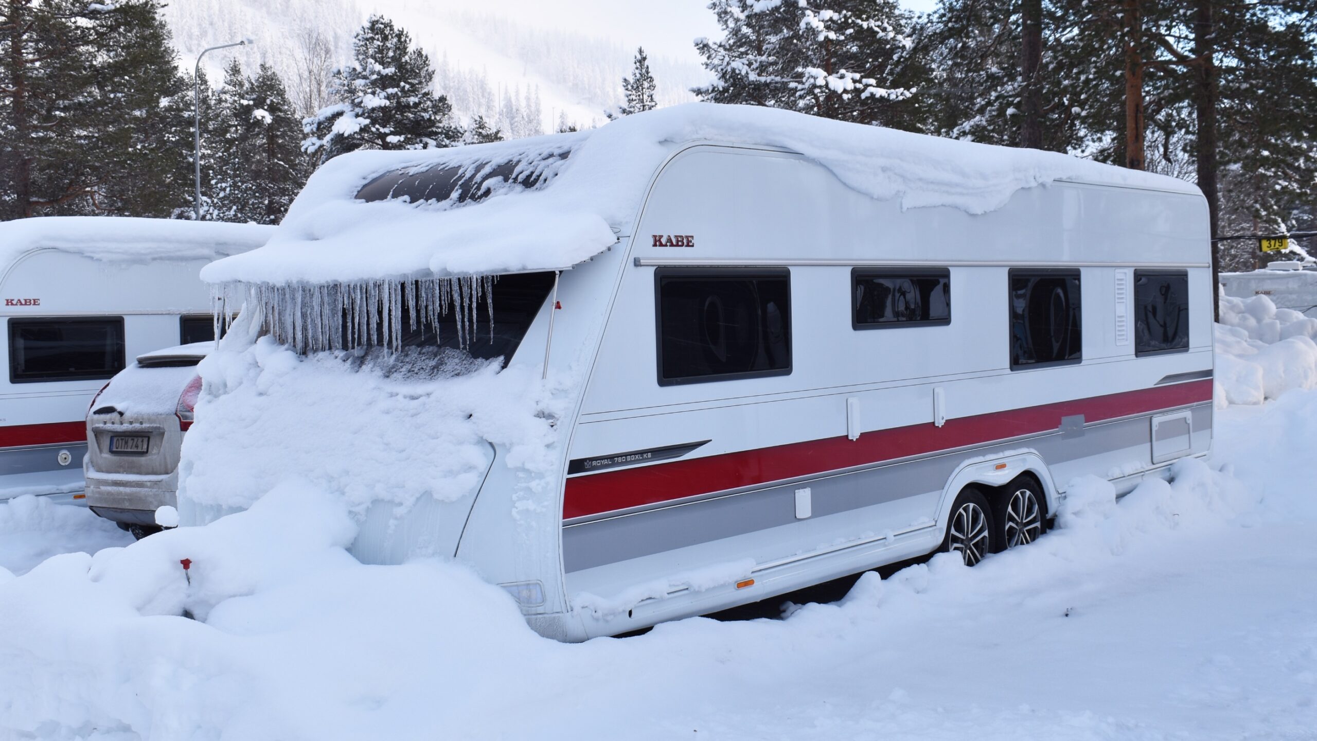 Kabe Royal 780 BGXL: Vinterboende i husvagn