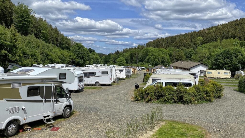 First Camp satsar i Tyskland