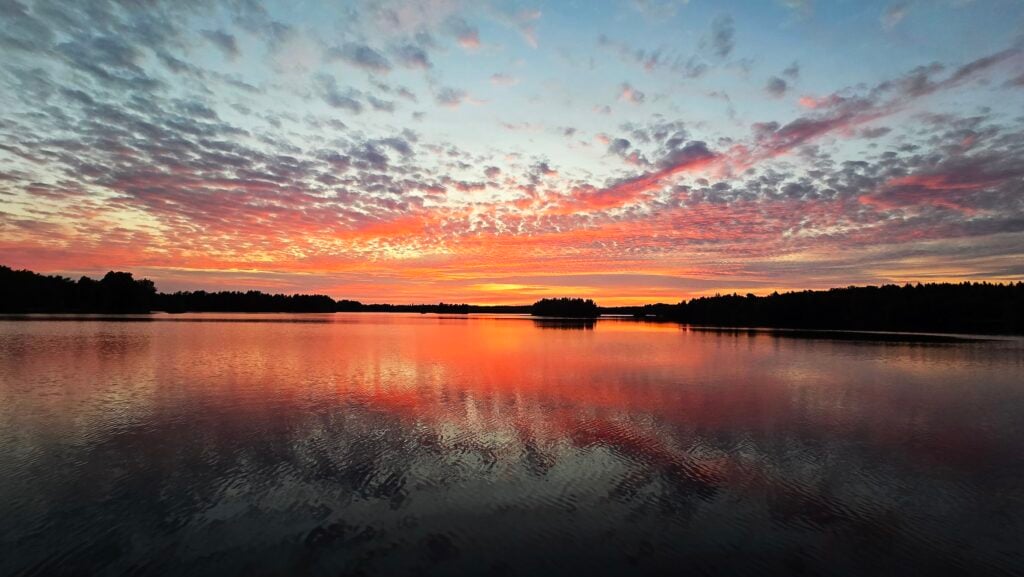Solnedgång över Orranässjön i Orrefors
