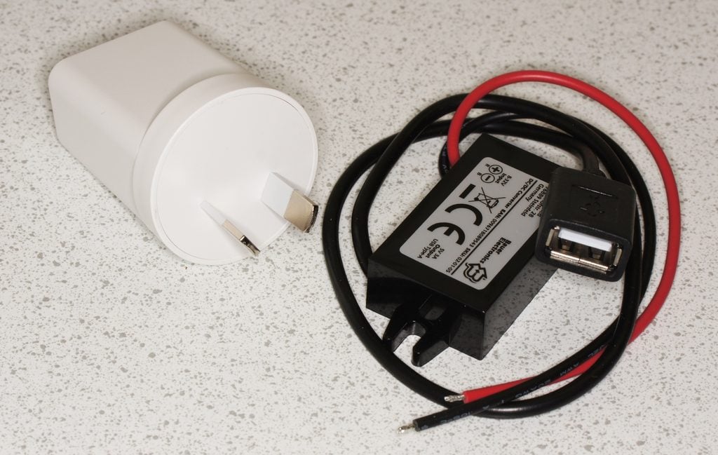 Nätadapter
